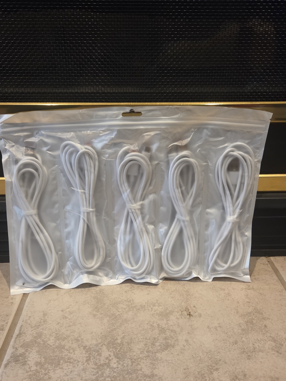 Set of 5 White USB-C Charging Cables